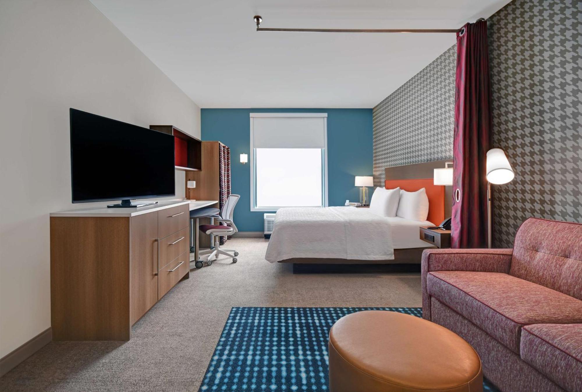 Hotel Home2 By Hilton