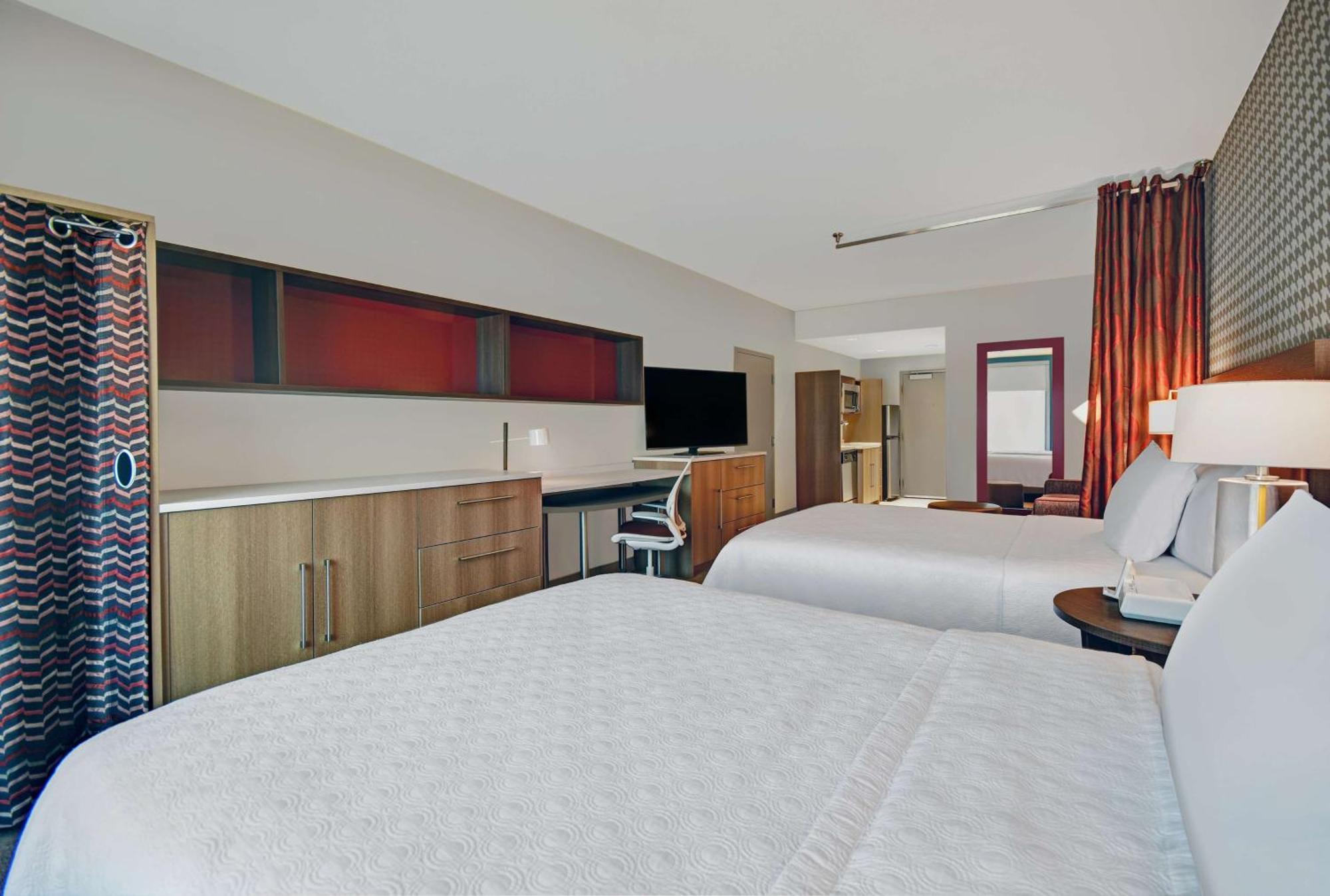 Hotel Home2 By Hilton